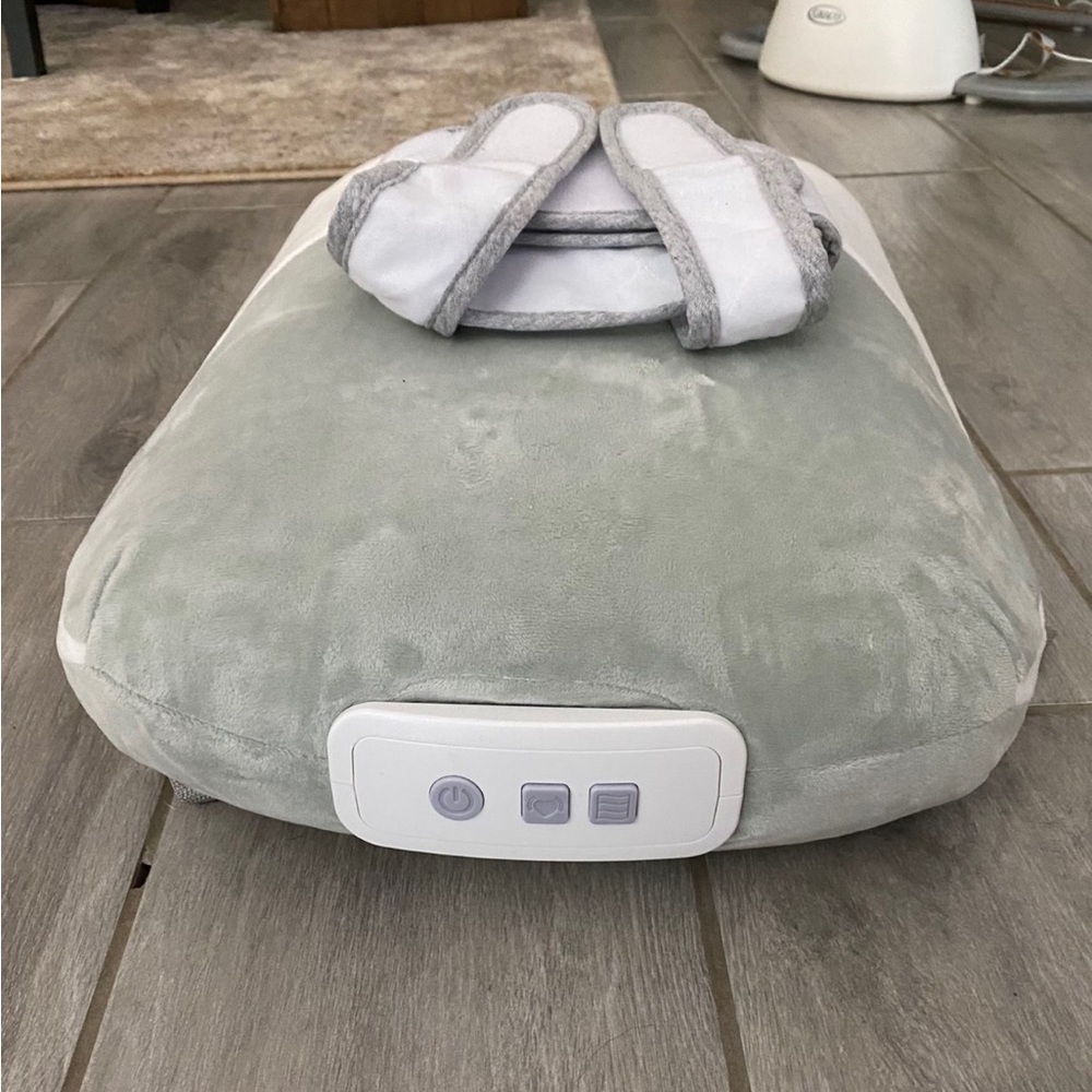 Babocush Infant Newborn Colic Comfort Cushion